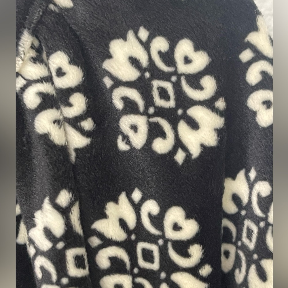Loft Geo Velour Balloon Sleeves Black and White Top Size Large - Picture 2 of 14